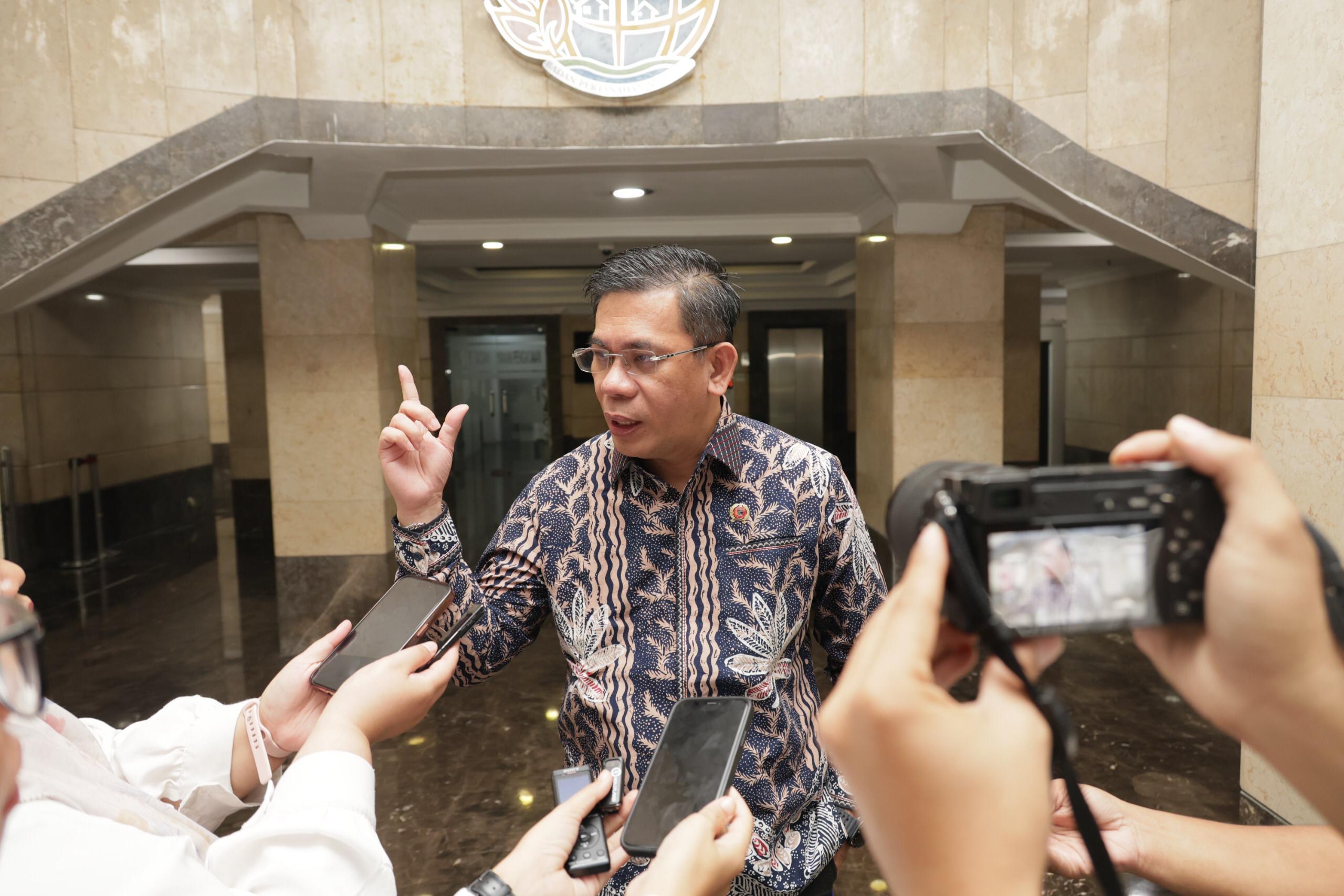 Kepala Biro Humas dan Protokol Kementerian ATR/BPN Tegaskan Tidak Ada Undang-Undang yang Membolehkan Privatisasi Pulau di Indonesia